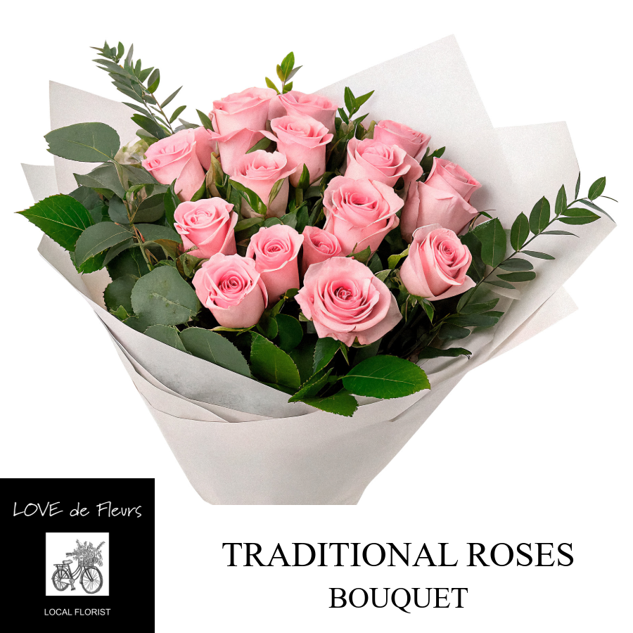 TRADITIONAL BOUQUET of ROSES